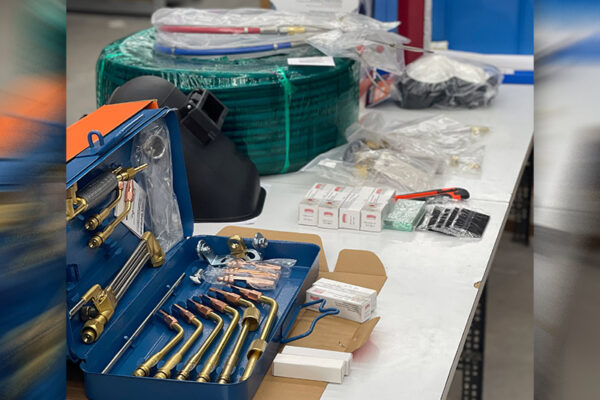 Roussakis Supplies – Simultaneous Deliveries for Houston, Singapore & Fujairah